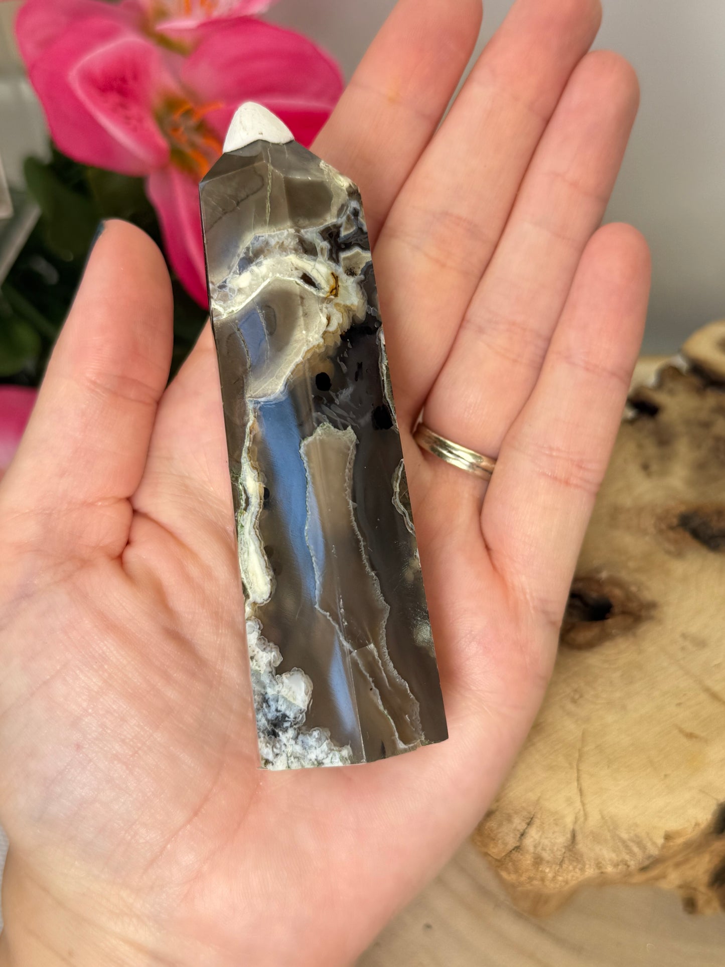Volcano Agate Point