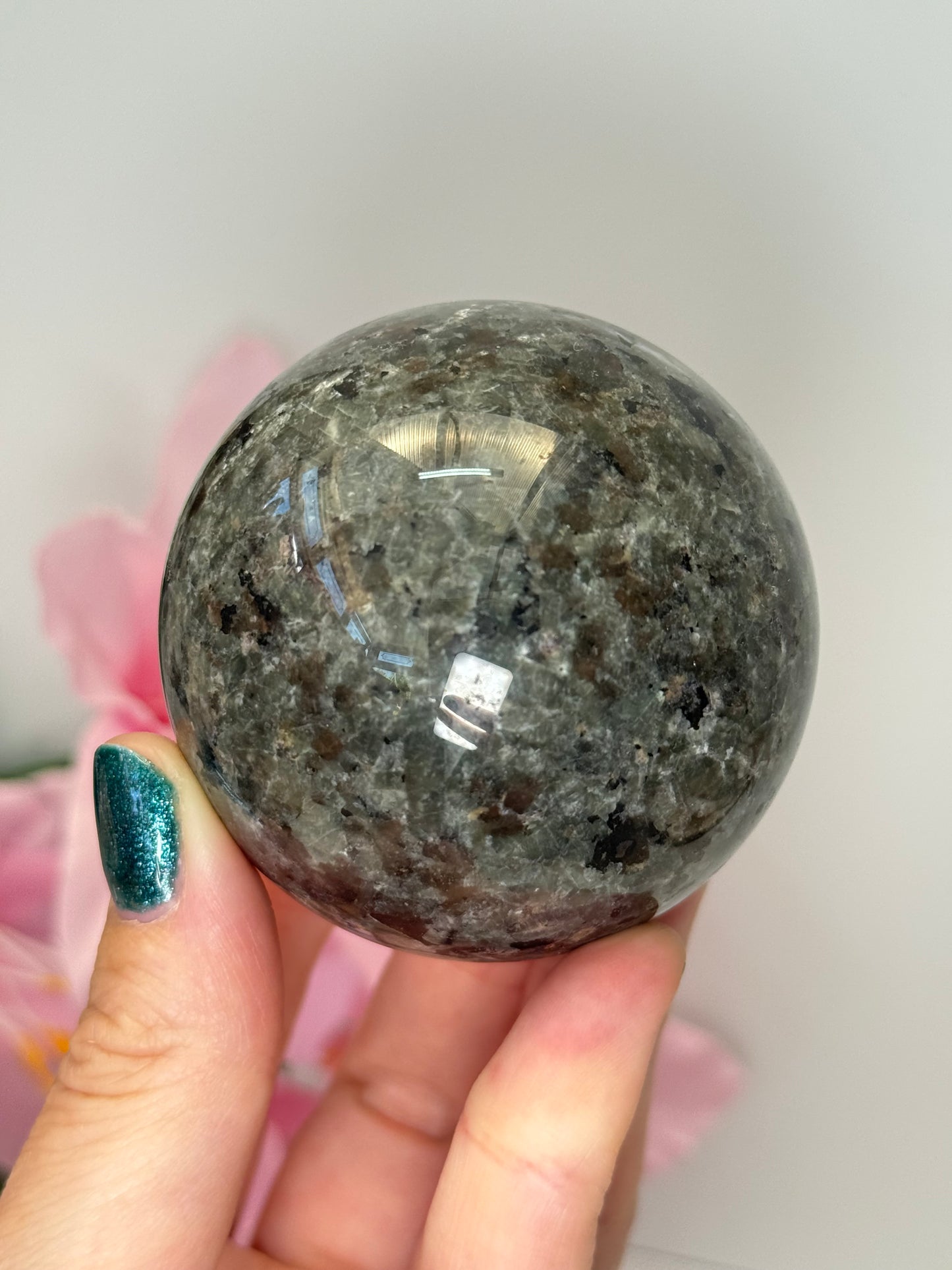 Yooperlite Sphere