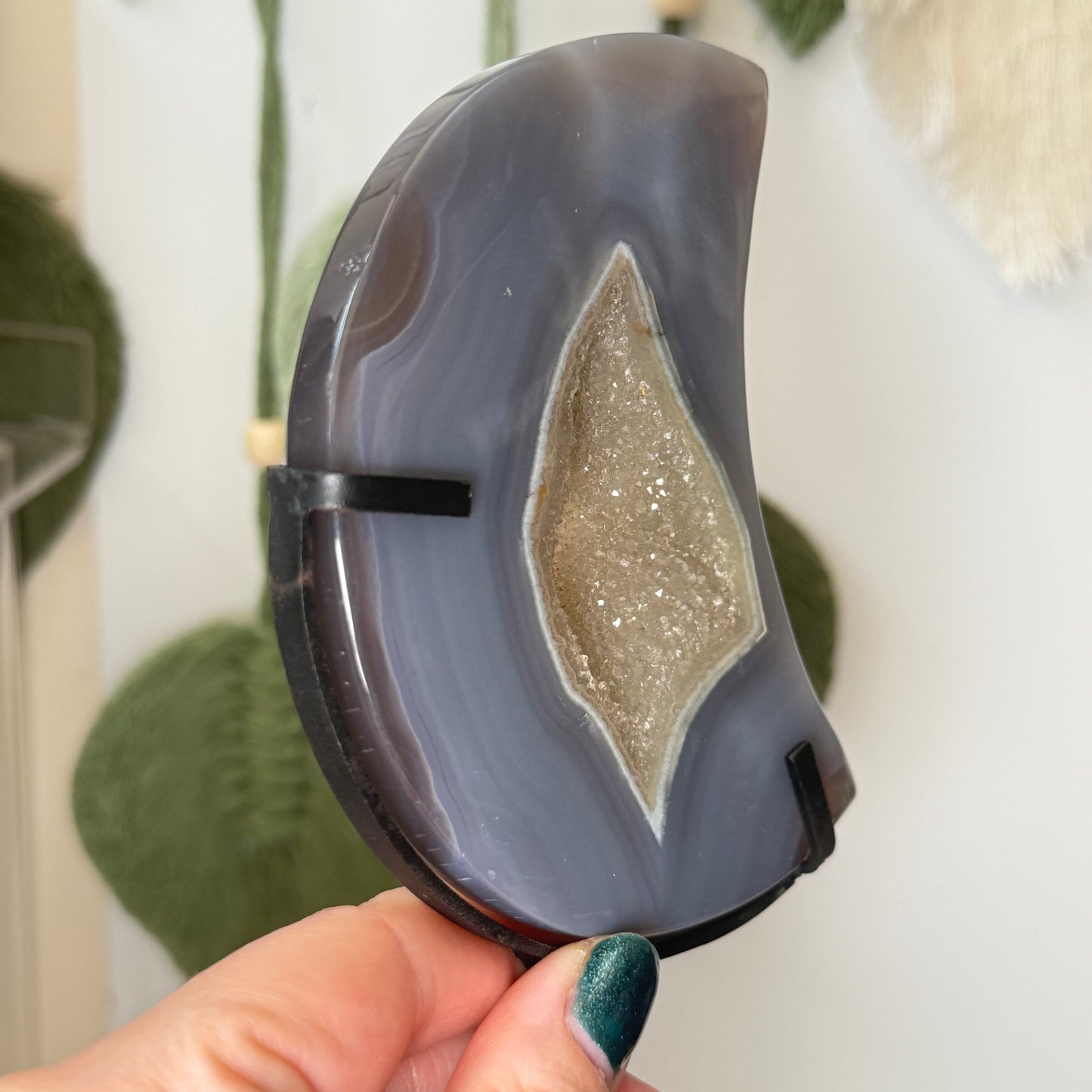 Druzy Agate Moon on Stand