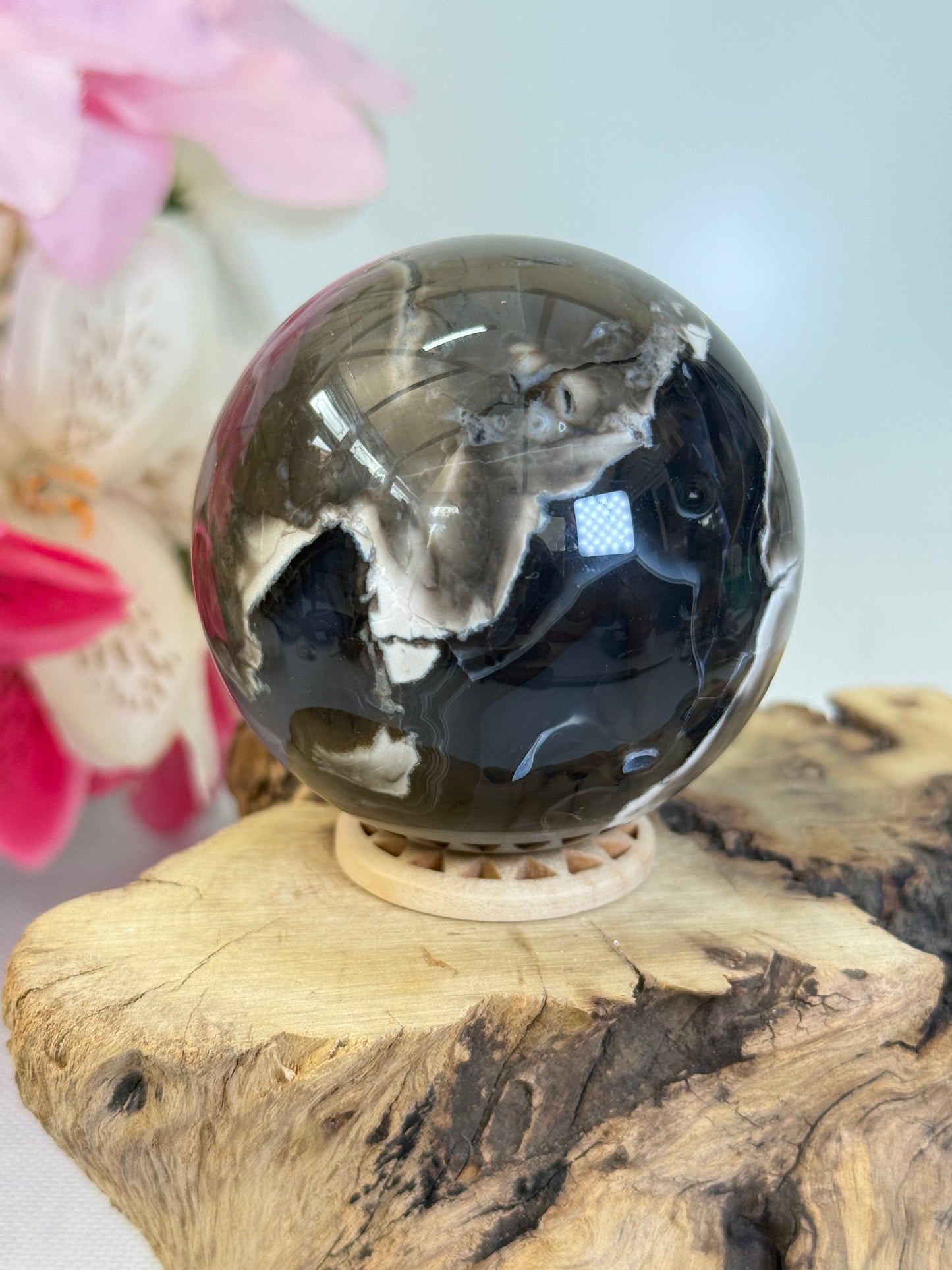 Volcano Agate Sphere (Amazing UV)