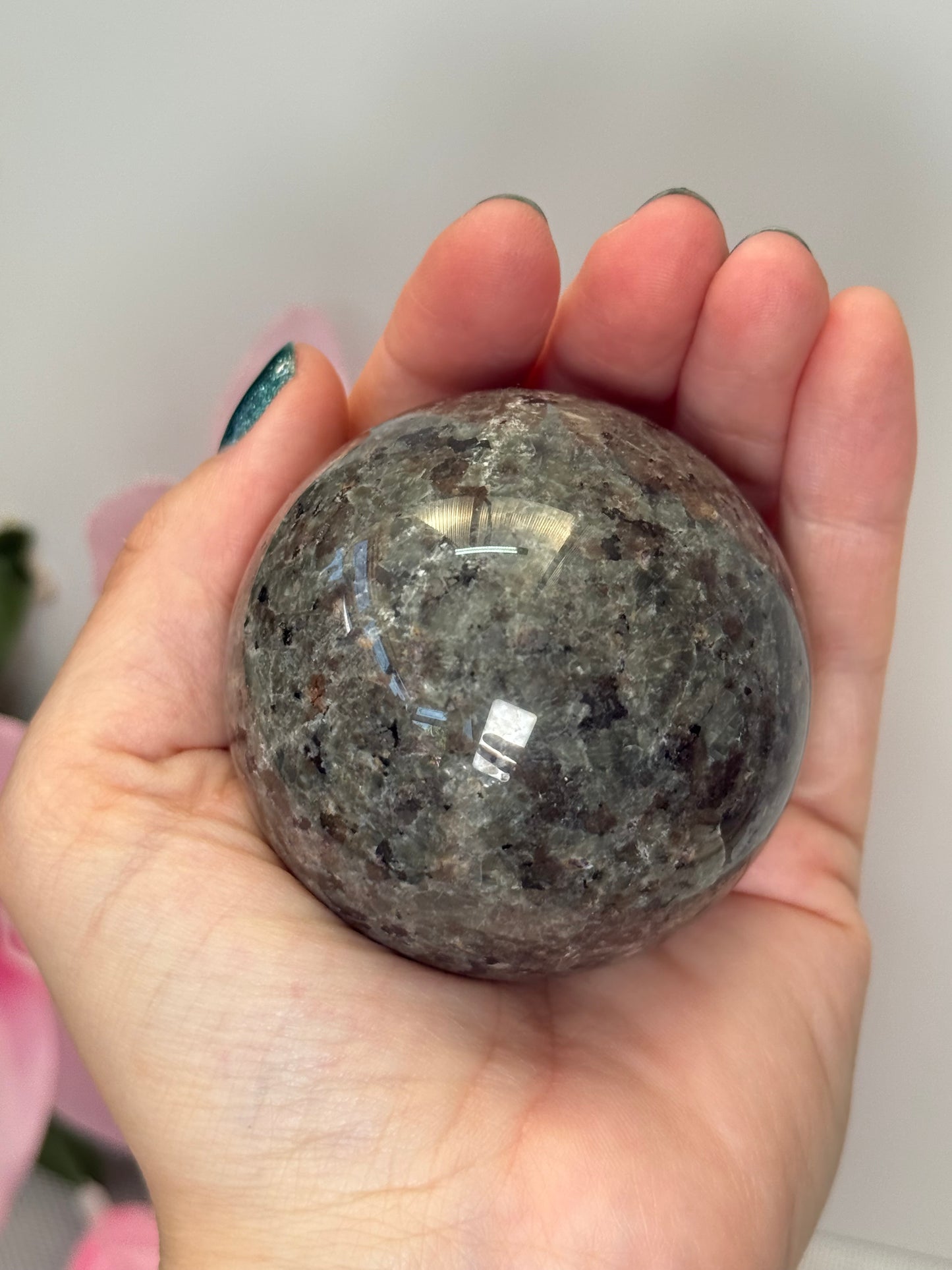 Yooperlite Sphere
