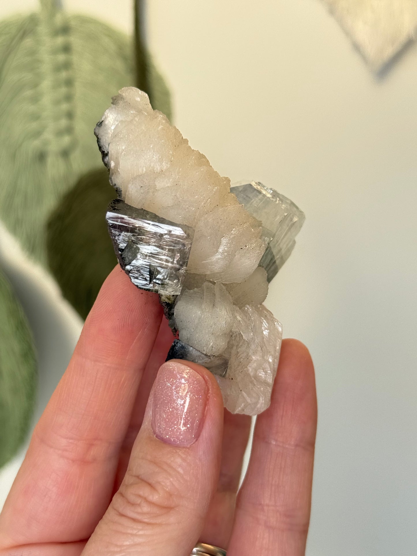 Apophyllite With Stillbite