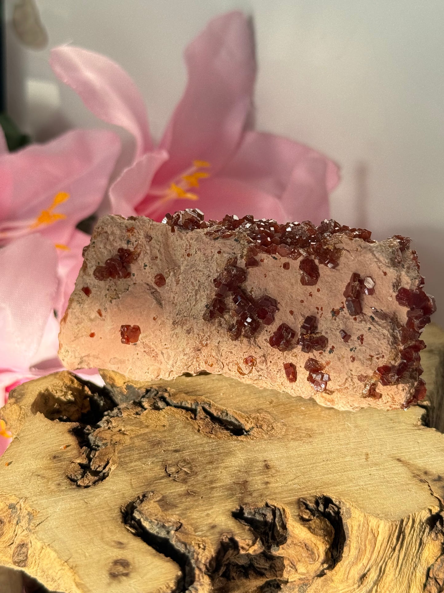 Vanadinite On Matrix
