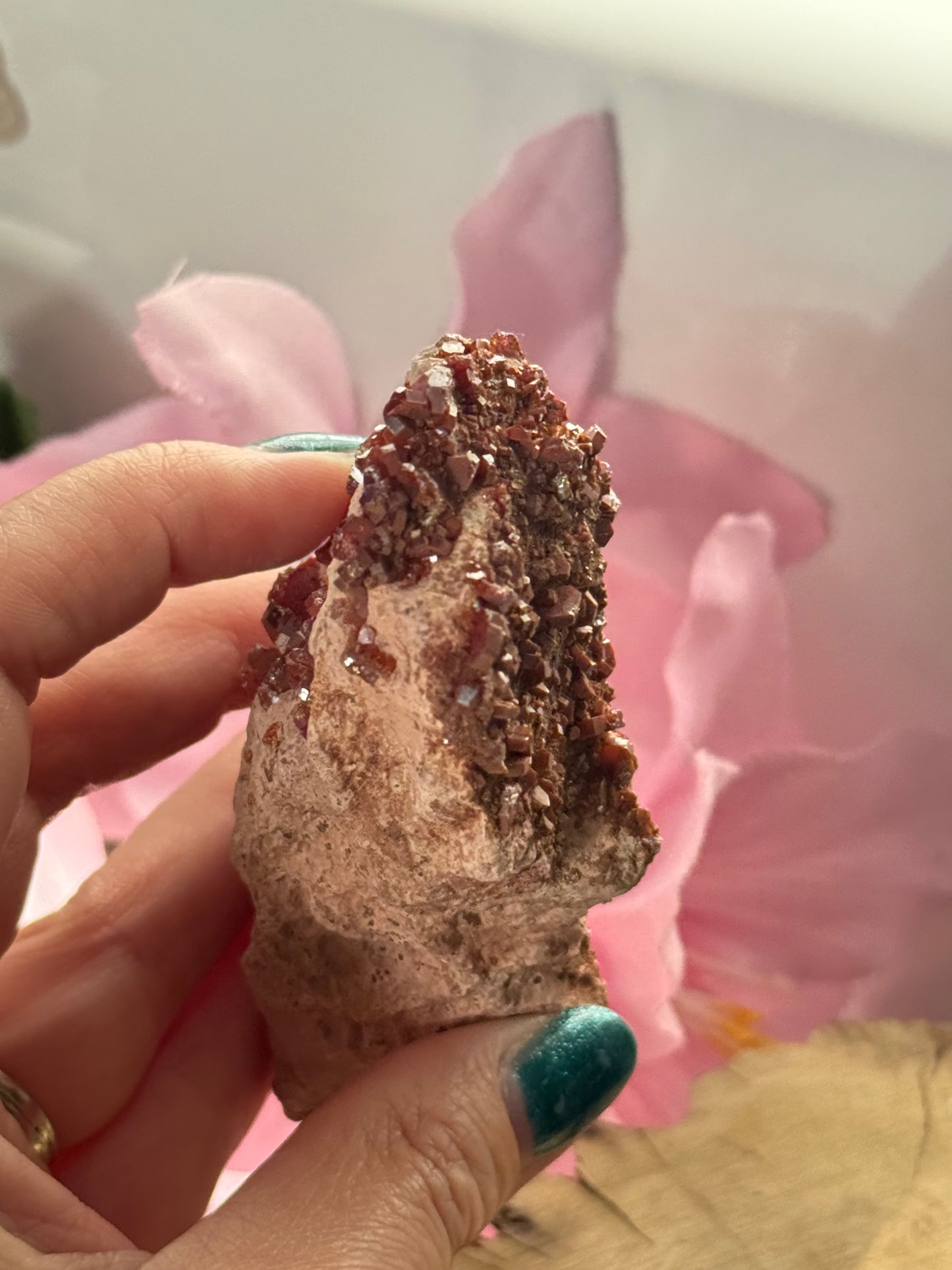 Vanadinite On Matrix