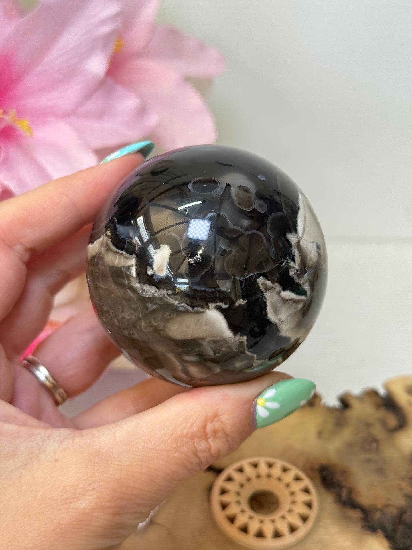 Volcano Agate Sphere (Amazing UV)