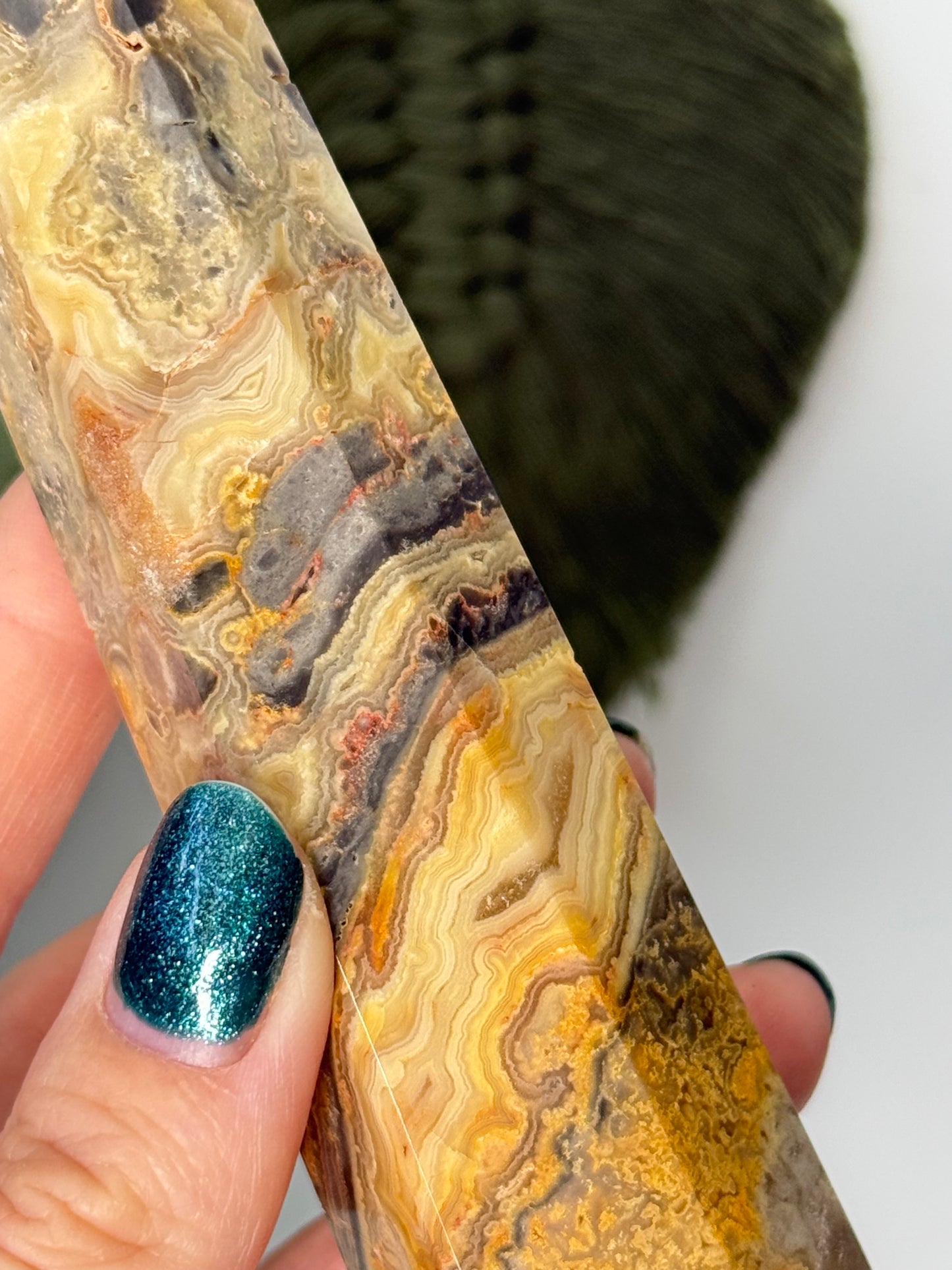 Crazy Lace Agate Point