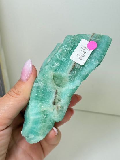 Raw Aragonite
