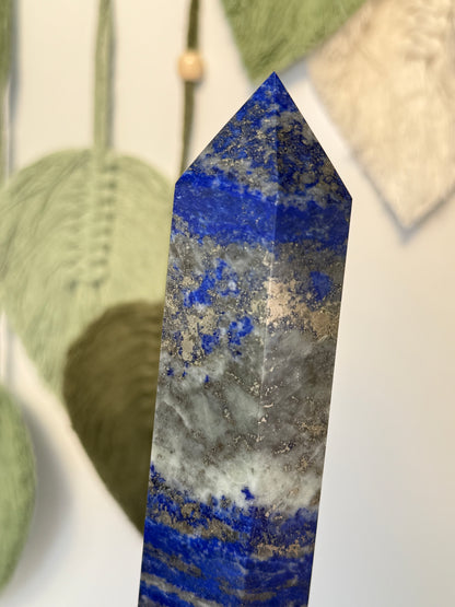 Large Lapis Lazuli Point