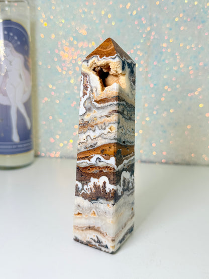 Dendritic Jasper Tower (Pakistan)