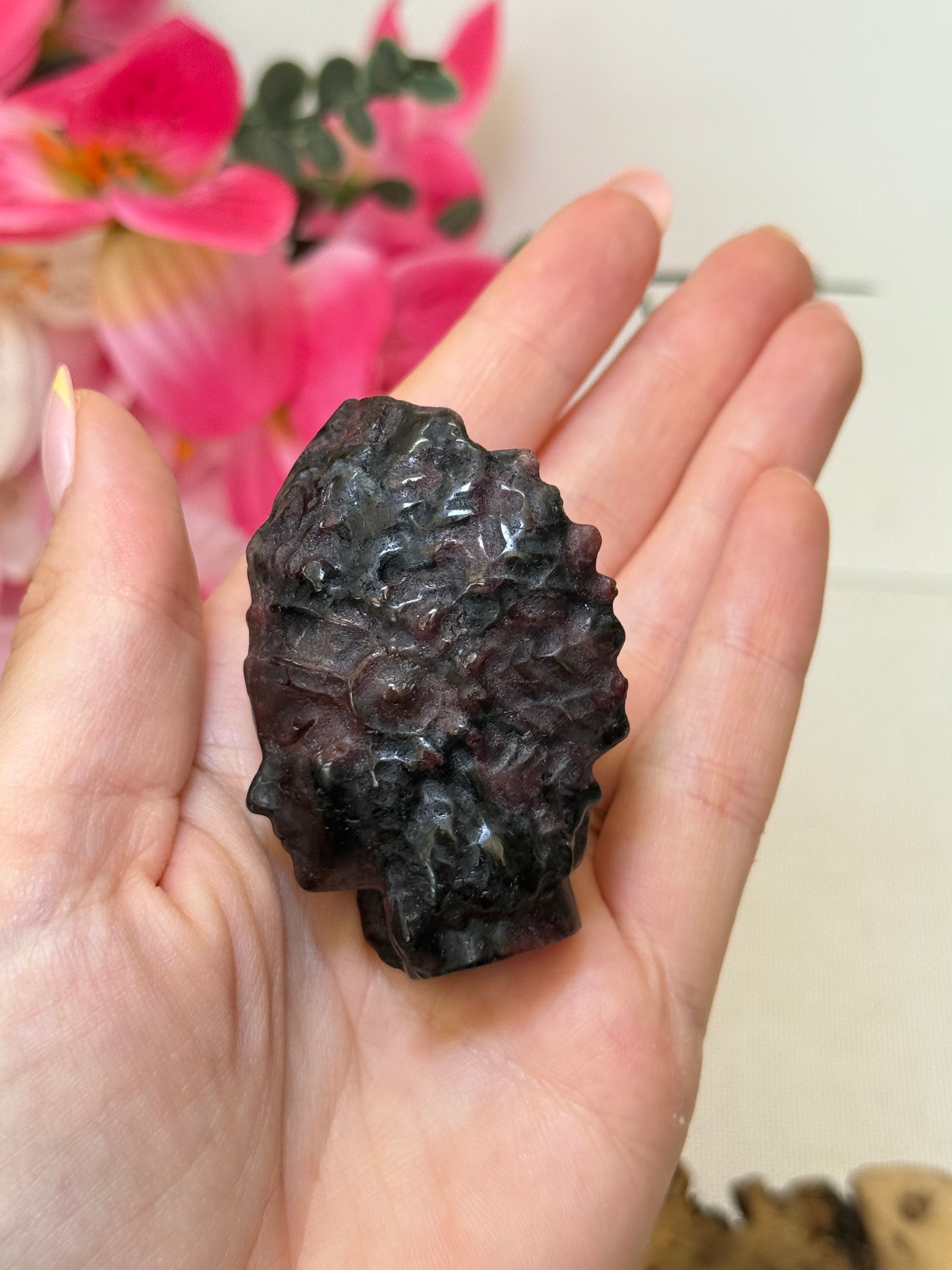 Garnet In Arfvedsonite Indian Man & Woman