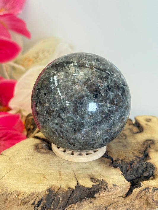 Yooperlite Sphere