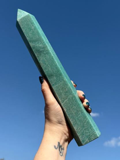 XL Amazonite Point 1.3kg 32cm