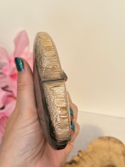 Large Palm Root Heart