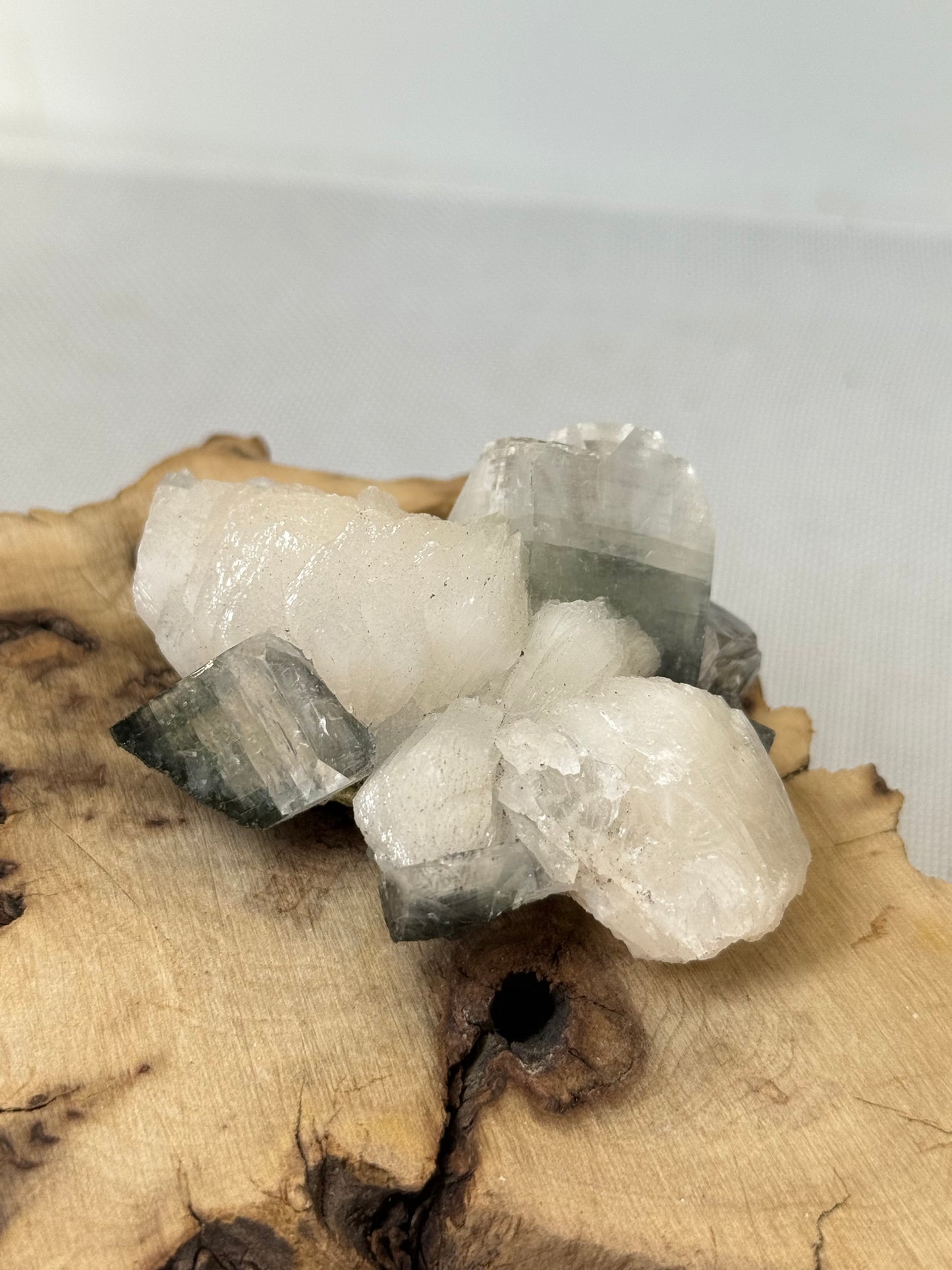 Apophyllite With Stillbite