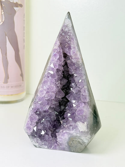 Large Amethyst Diamond