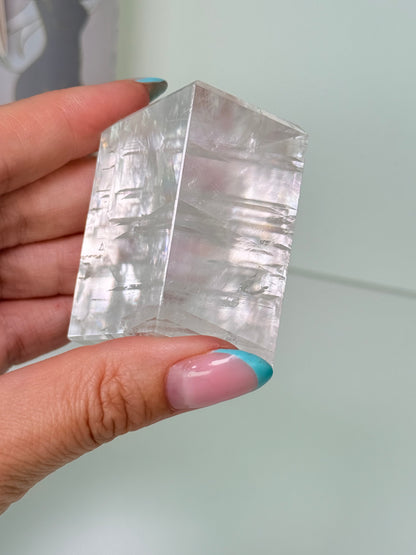Optical Calcite Freeform
