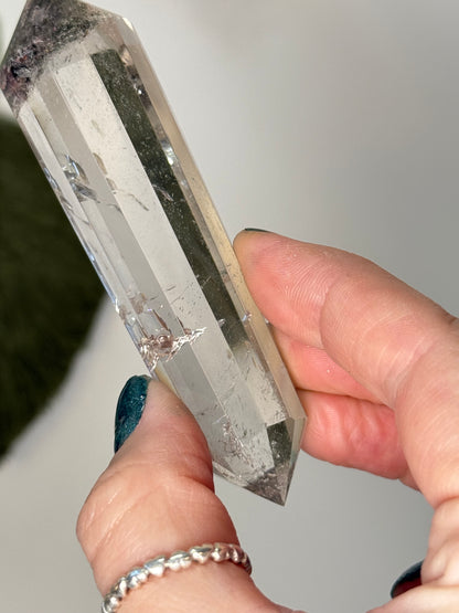 Clear Quartz Vogel Wand With Garden