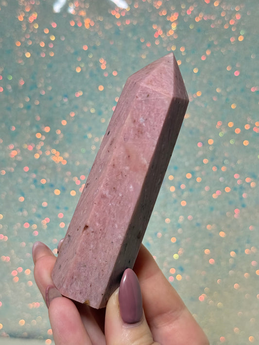 Rhodonite Point