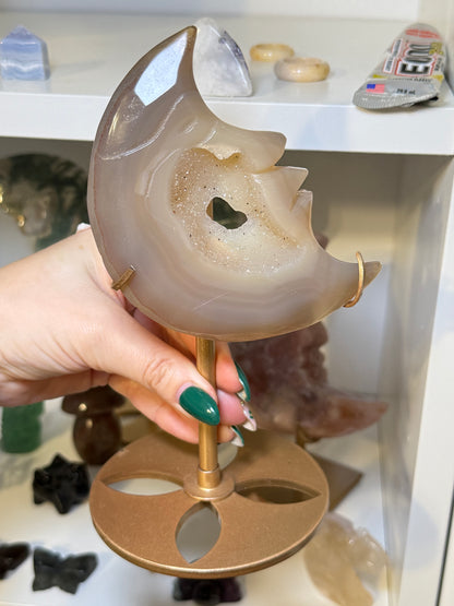 Druzy Agate Moon On Stand