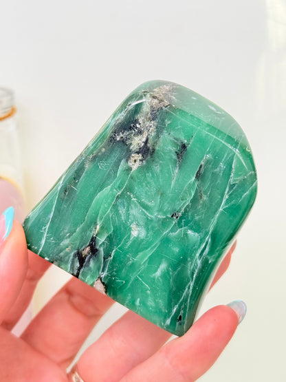 Kyanite Freeform (Pakistan)