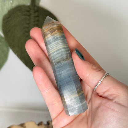 Blue Onyx Point
