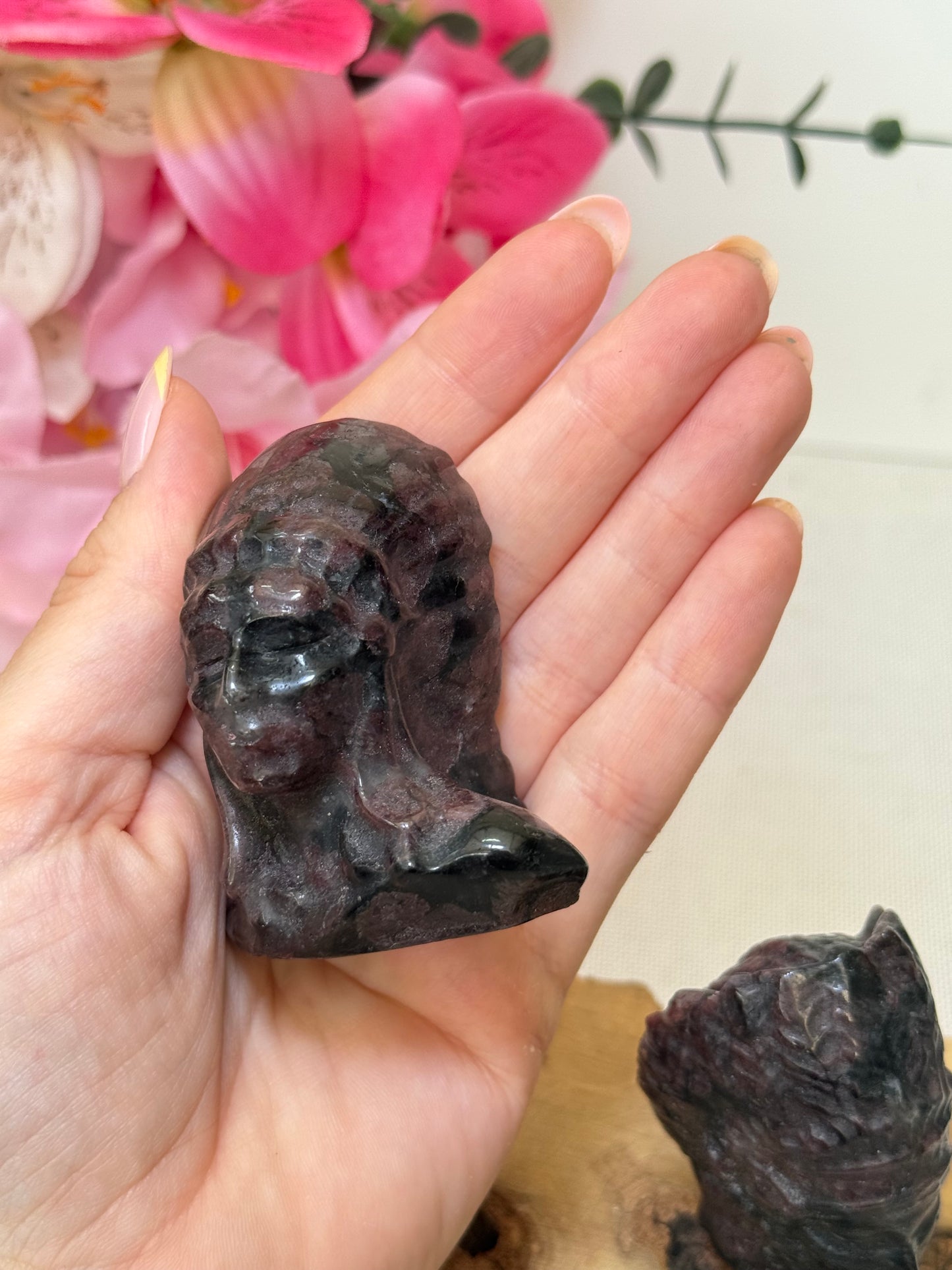 Garnet In Arfvedsonite Indian Man & Woman