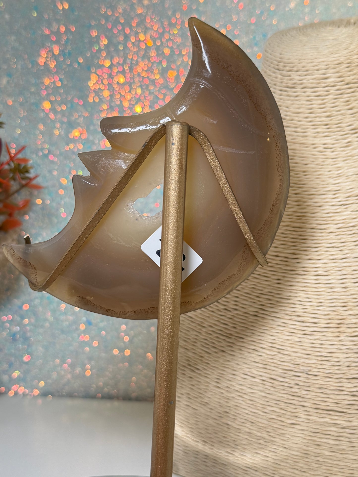 Druzy Agate Moon On Stand