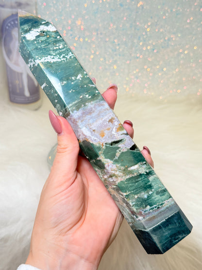 Large Ocean Jasper Point