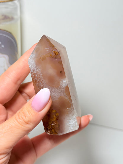 Brazilian Agate Tower
