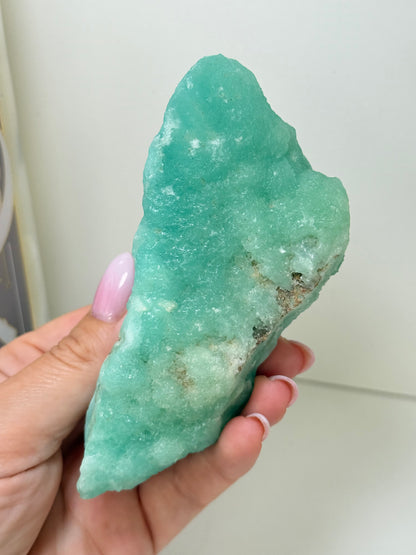 Raw Aragonite