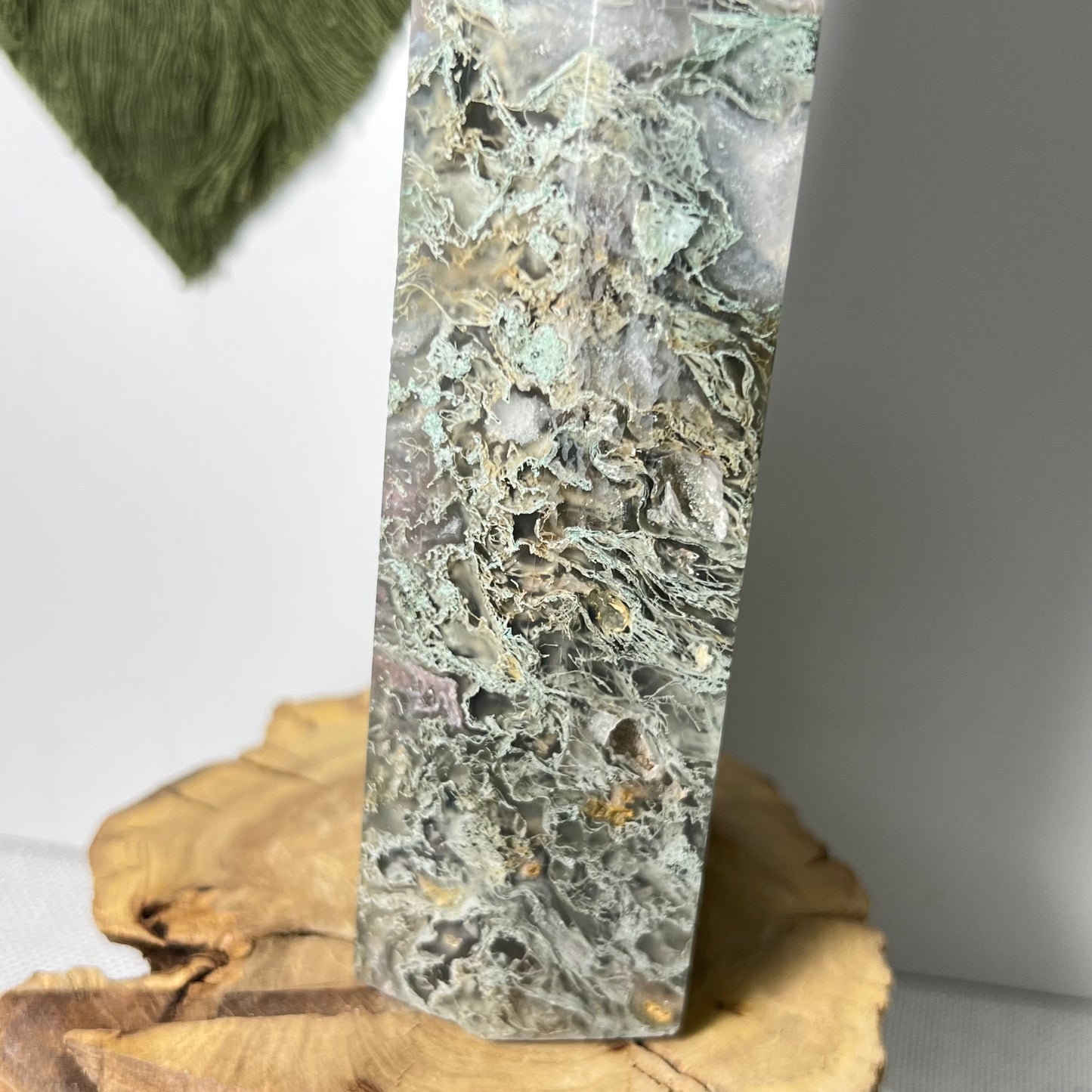 XL Moss Agate Tower