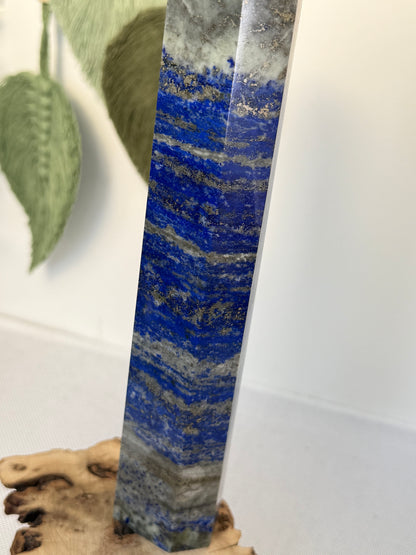 Large Lapis Lazuli Point