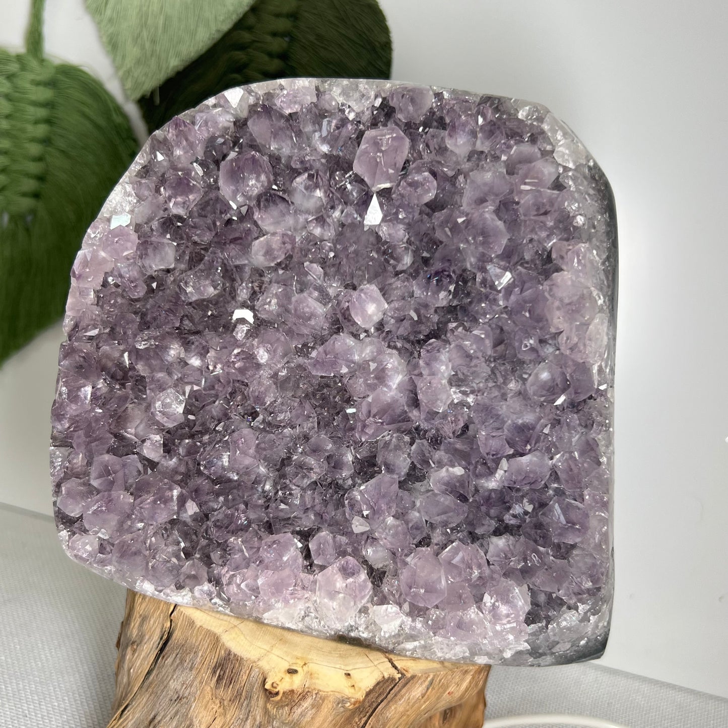 Large Amethyst Cut Base 2.4kg