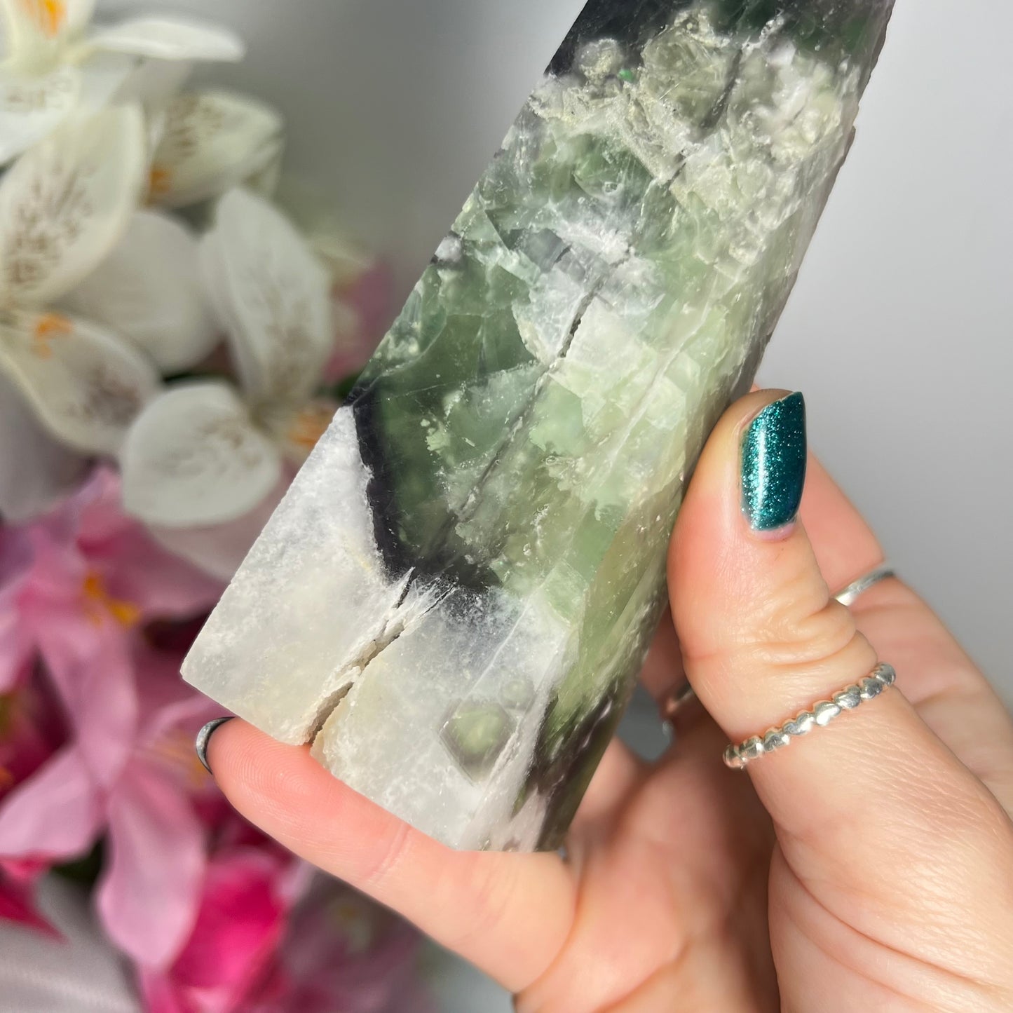 Part Raw Fluorite Tower