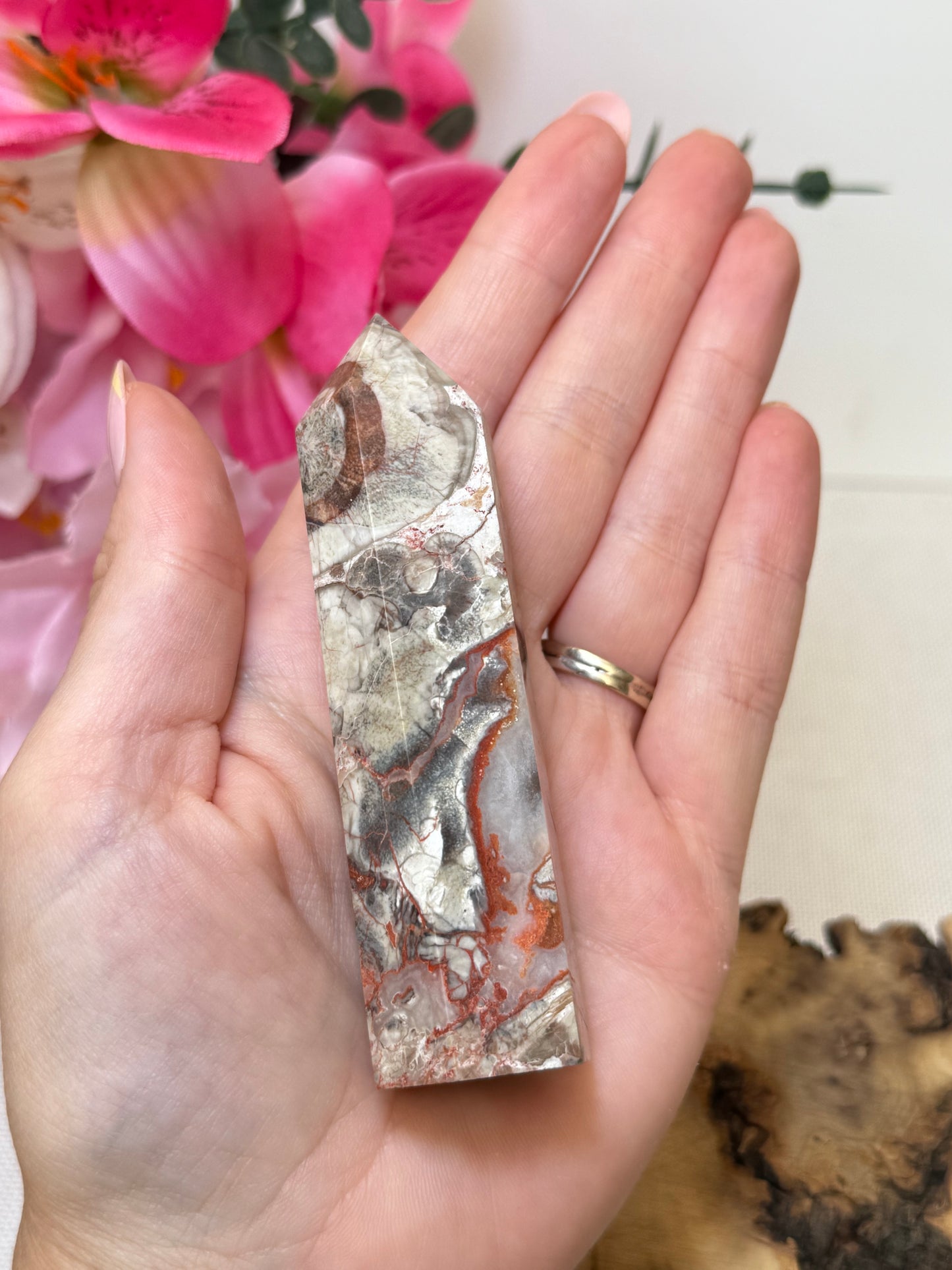 Money Agate With Quartz Point