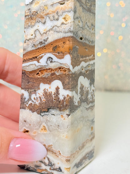Dendritic Jasper Tower (Pakistan)