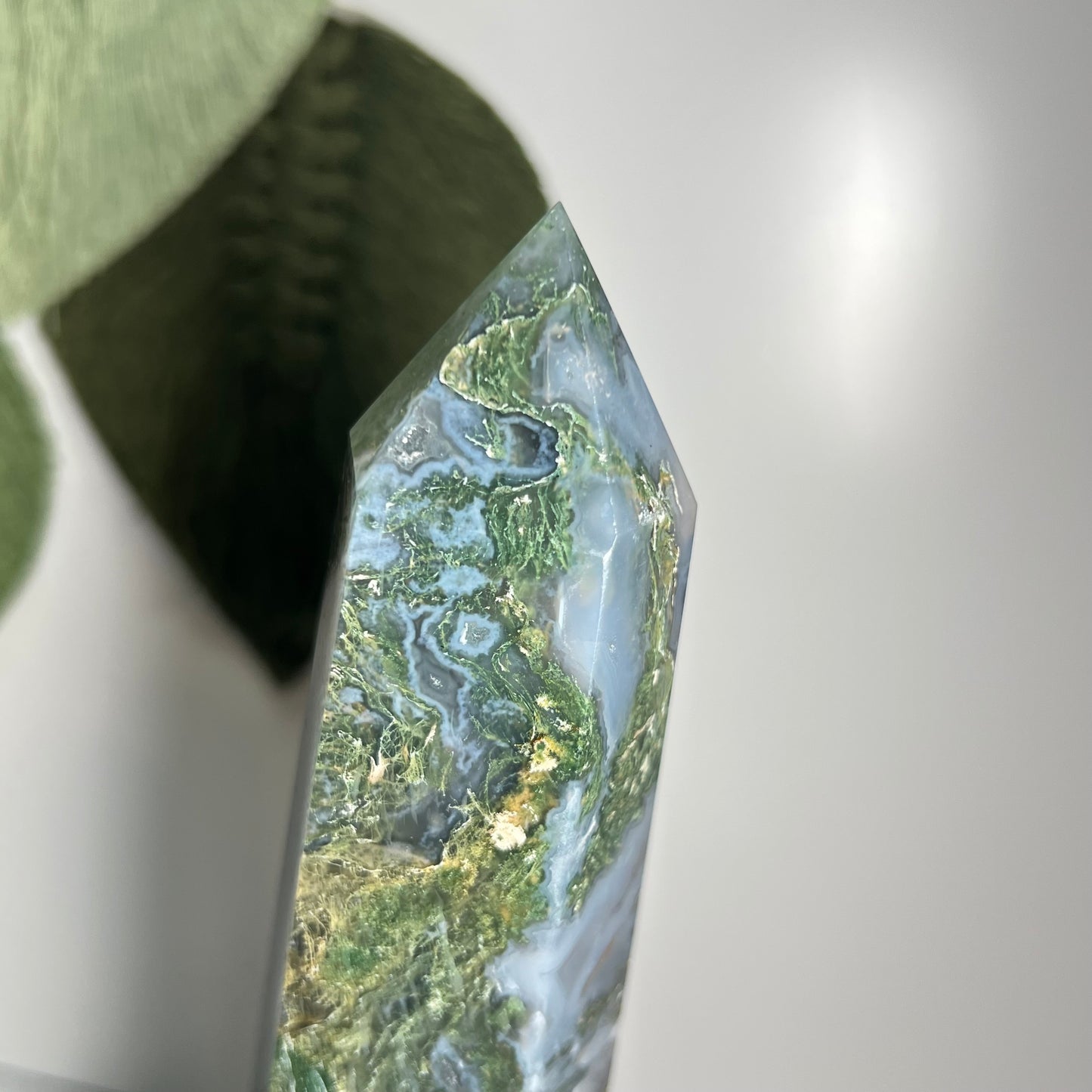 Large Moss Agate Point