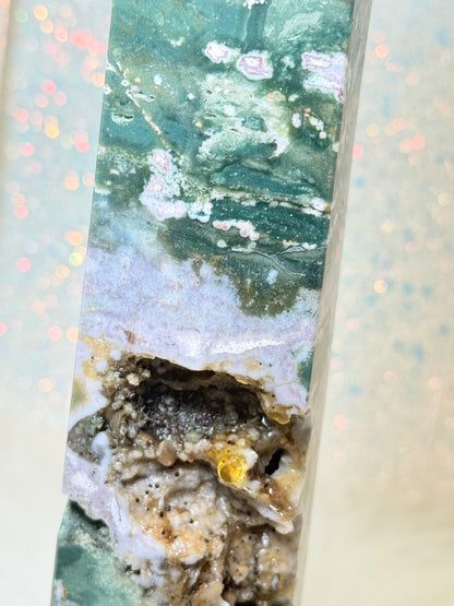 Large Ocean Jasper Point