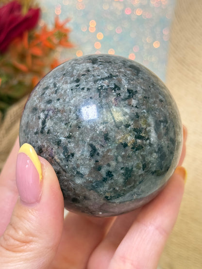 Yooperlite Sphere