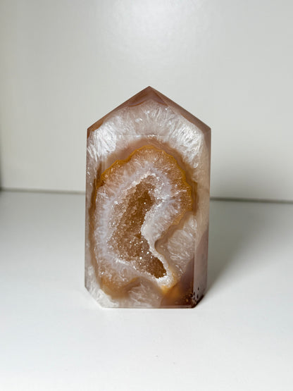 Brazilian Agate Tower