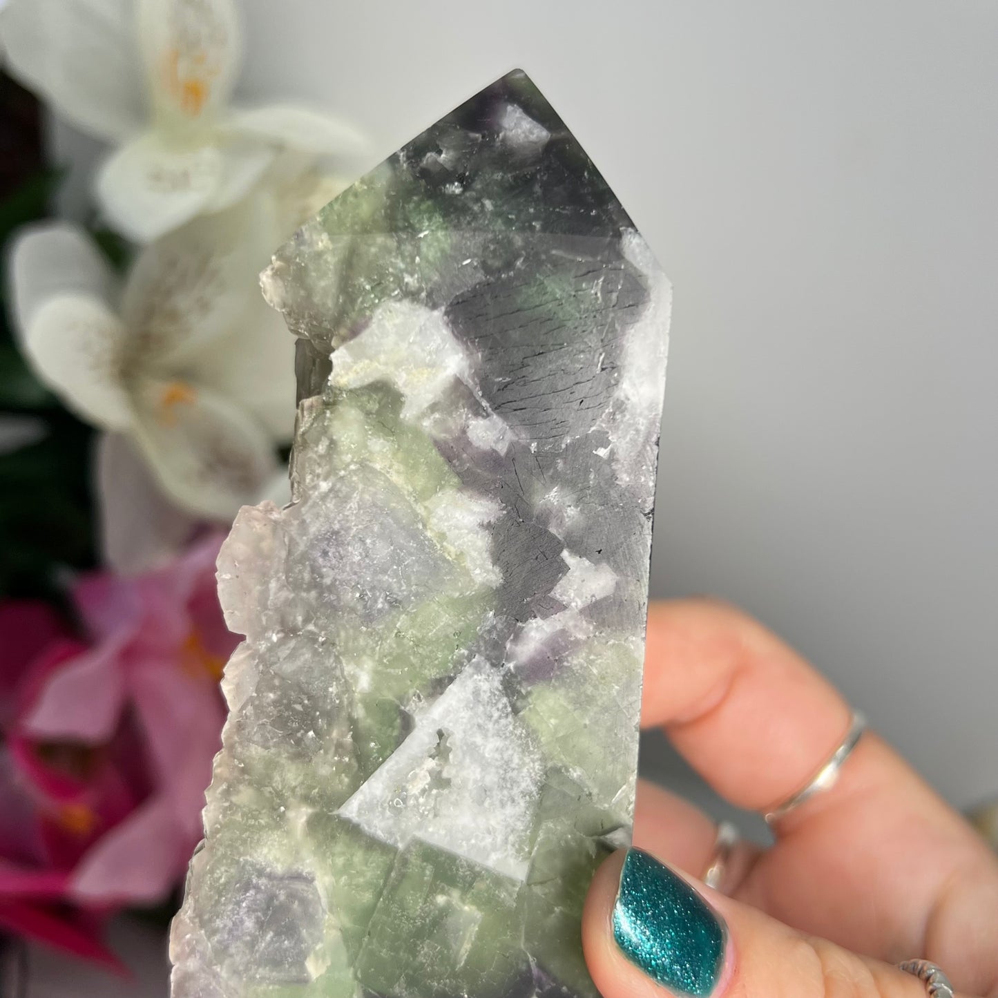 Part Raw Fluorite Tower