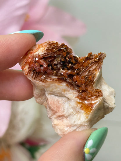 Vanadinite on Barite (Self Standing)