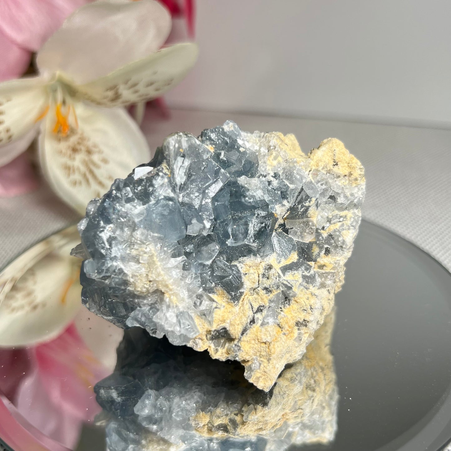 Raw Celestite