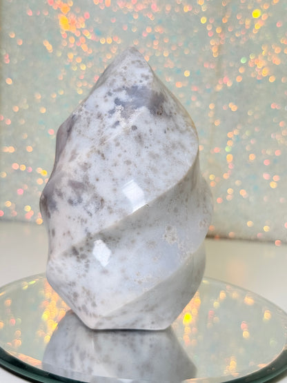 Large Ocean Jasper Flame