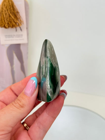 Green Kyanite Freeform (Pakistan)