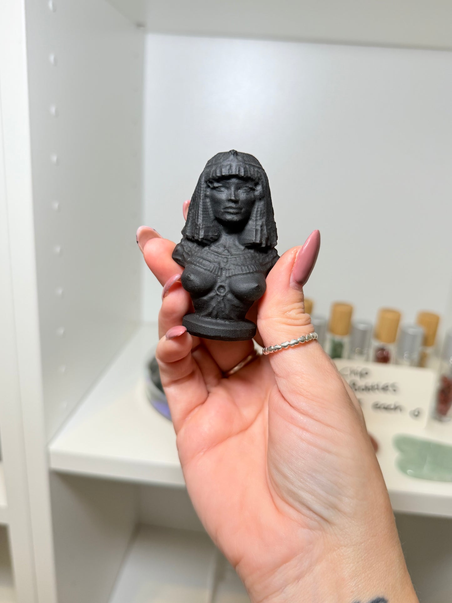 Matte Black Obsidian Cleopatra