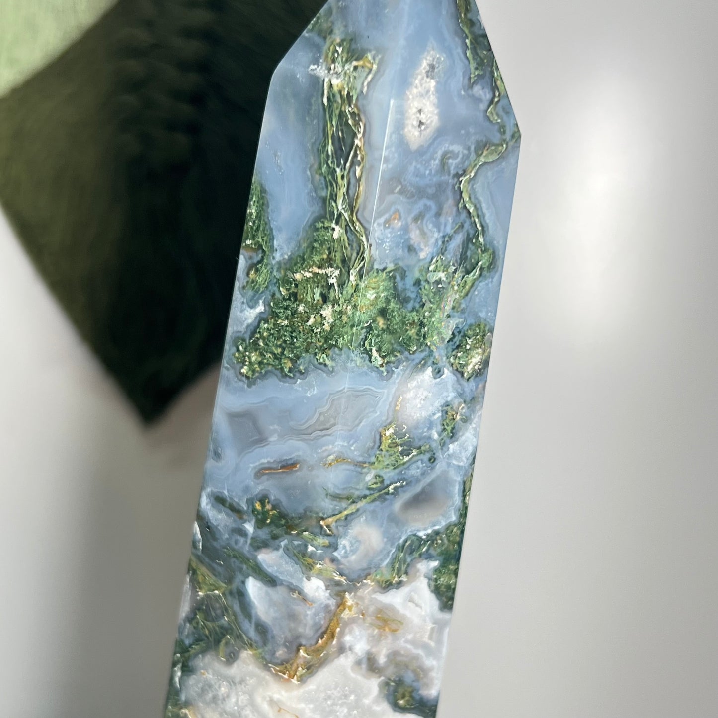 Large Moss Agate Point