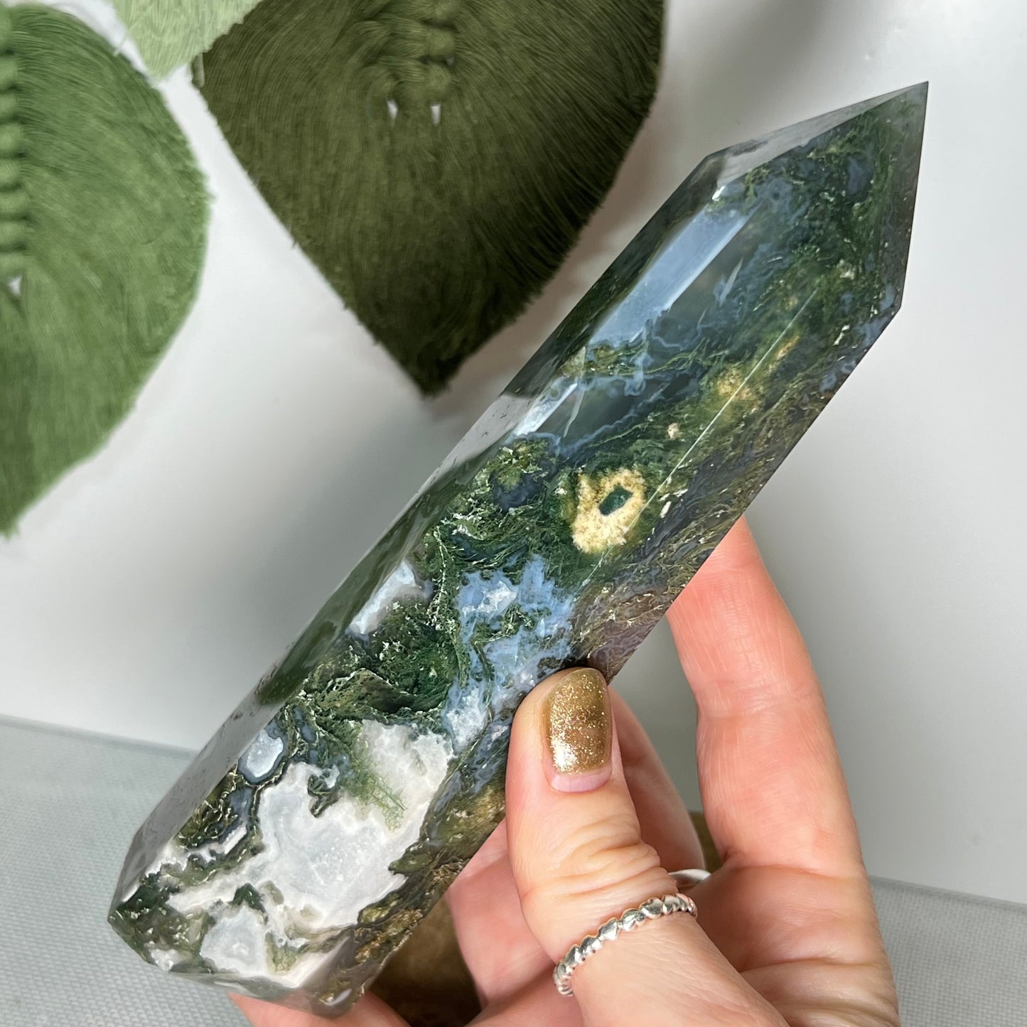 Large Moss Agate Point