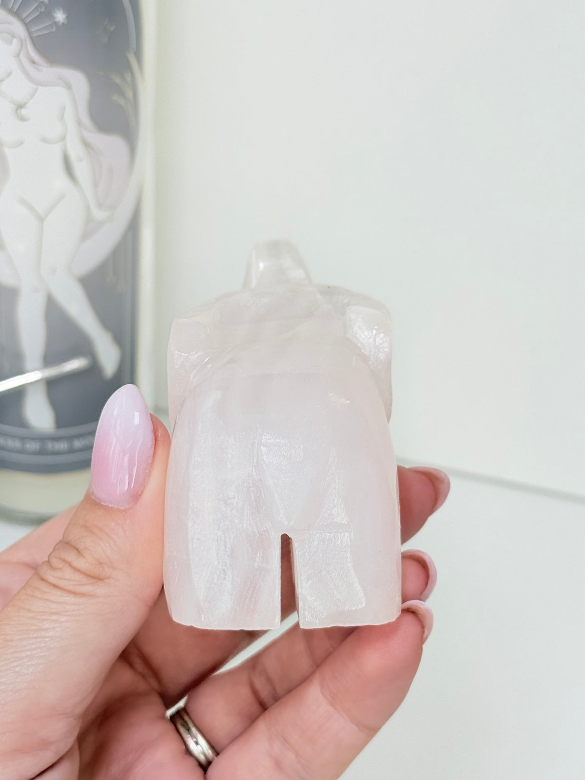 Mangano Calcite Elephant
