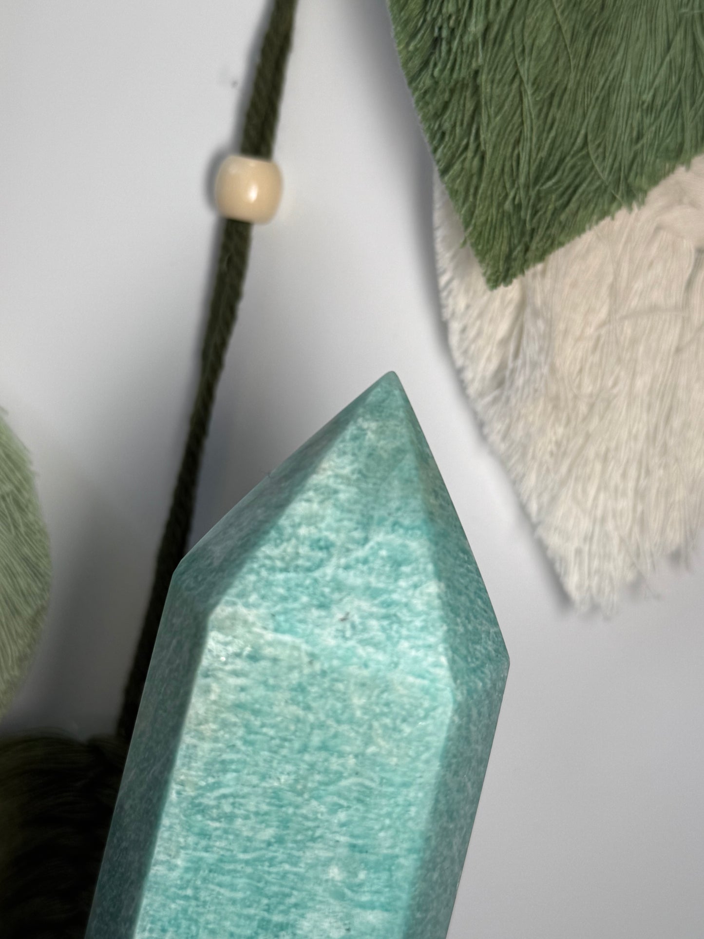 XL Amazonite Point 1.3kg 32cm